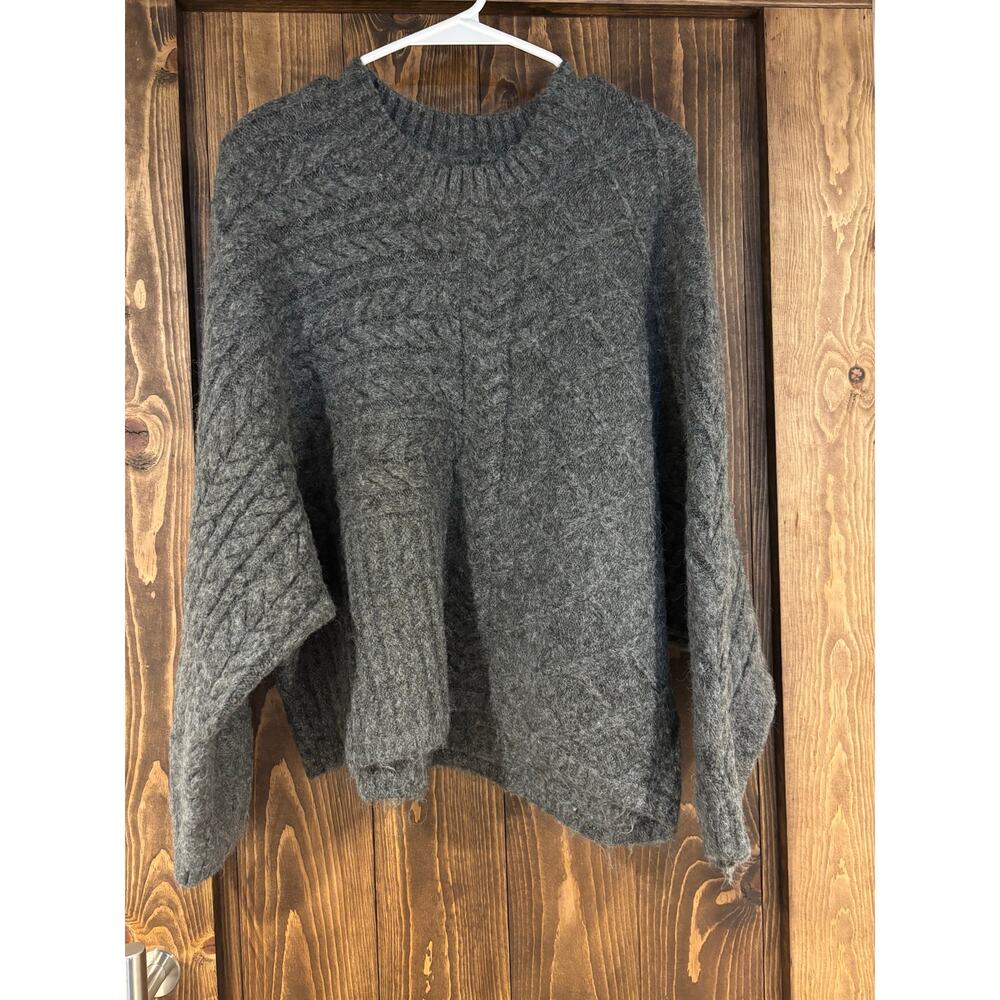 Abercrombie & Fitch Dark Gray Cable-Knit Scoop Neck Sweater